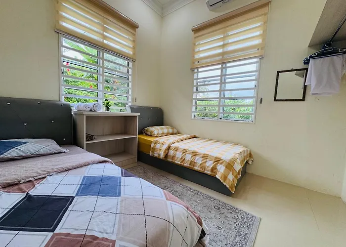 Nawra Iman Holiday Home