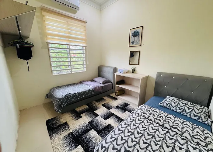 Nawra Iman Holiday Home